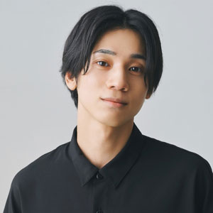 三津谷亮
